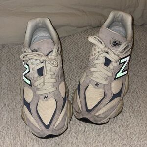 New Balance Sneakers
